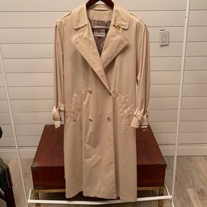 Woman’s Trench Coat